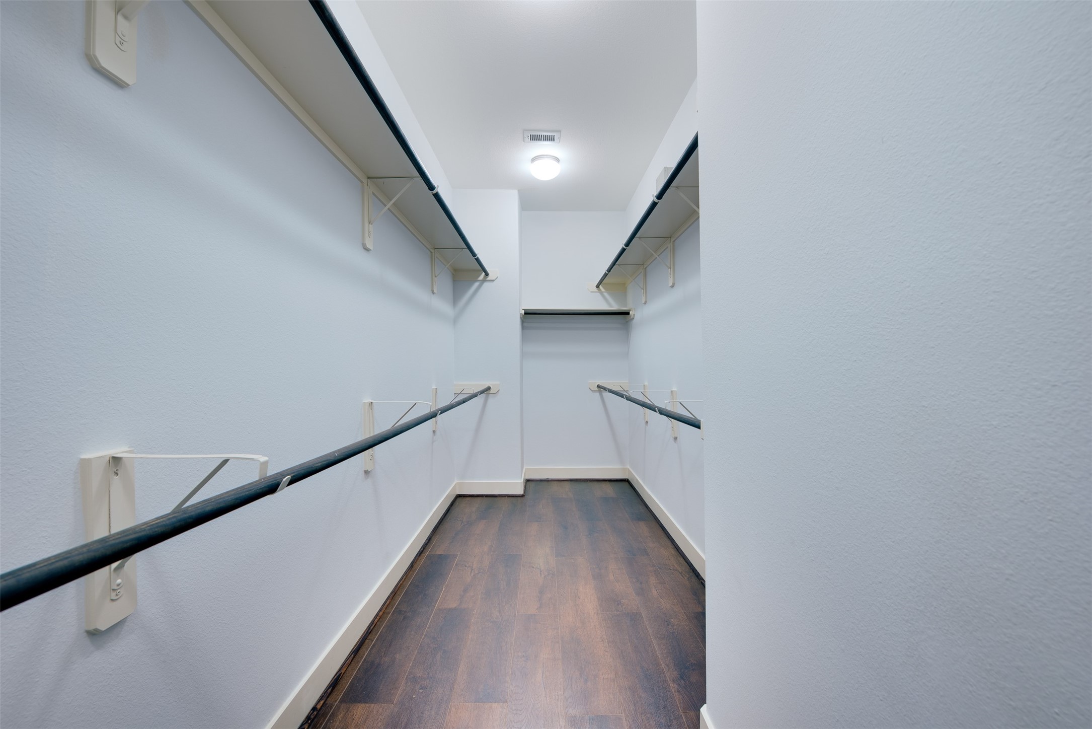 4203 Feagan Street Houston, TX 77007 - Photo 36 of 36 a view of hallway with stairs