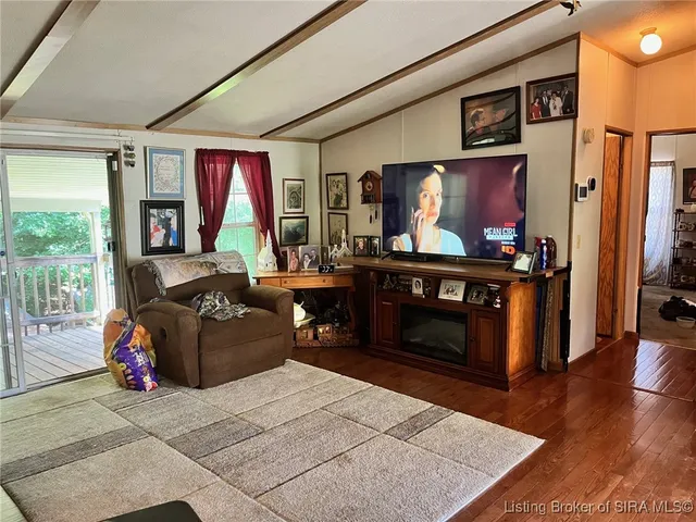 $280,000 | 2702 North County Road 100 West, Paoli, IN 47454