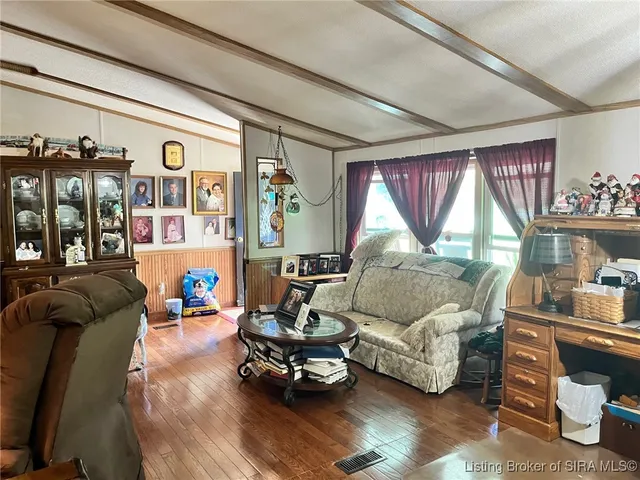 $280,000 | 2702 North County Road 100 West, Paoli, IN 47454