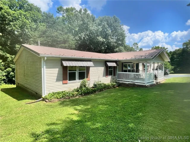 $280,000 | 2702 North County Road 100 West, Paoli, IN 47454