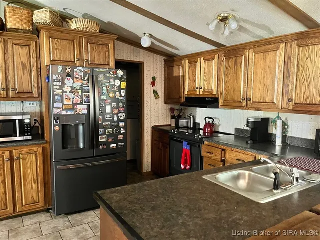 $280,000 | 2702 North County Road 100 West, Paoli, IN 47454