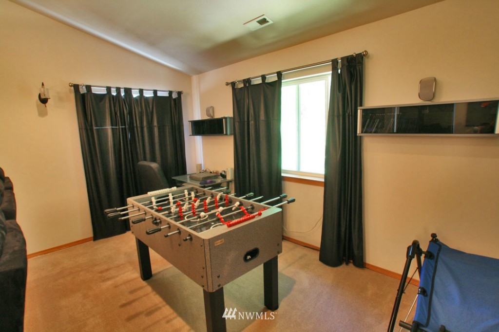 1091 Southwest Harper Road Port Orchard, WA 98367 - Photo 22 of 25 Gallery Image 22