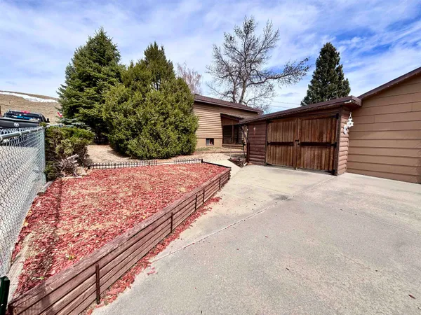 $375,000 | 125 Maple Street, Buffalo, WY 82834