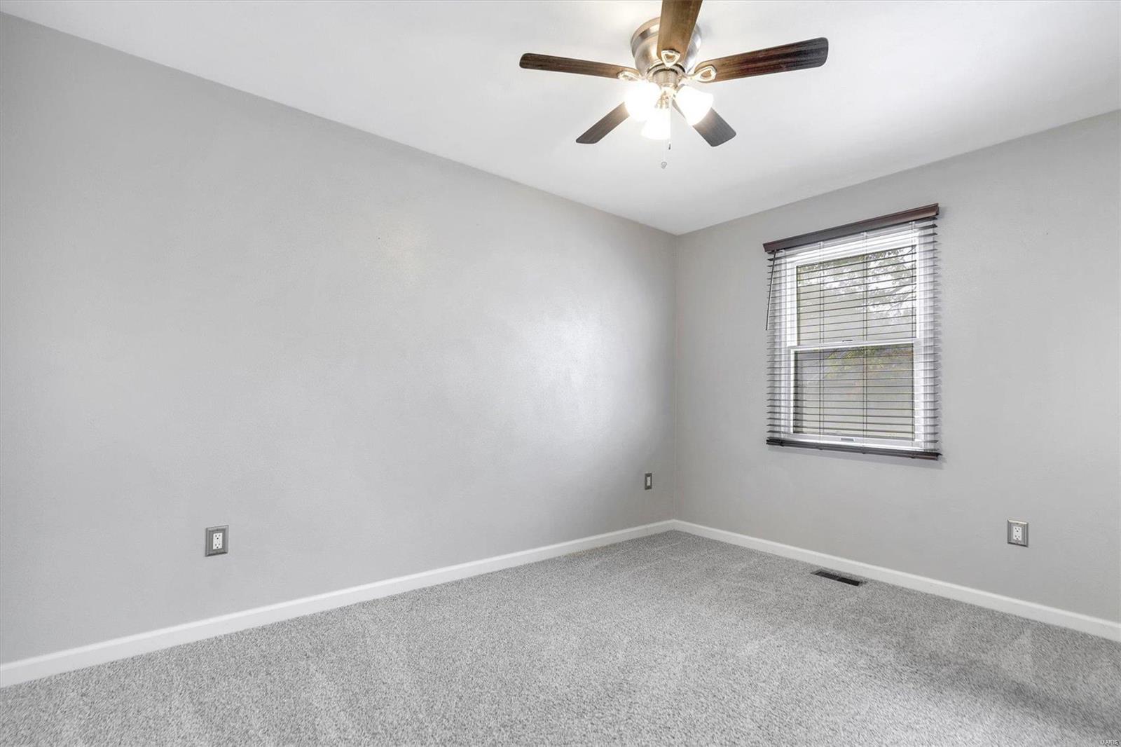 1901 Applegate Lane Edwardsville, IL 62025 - Photo 7 of 33