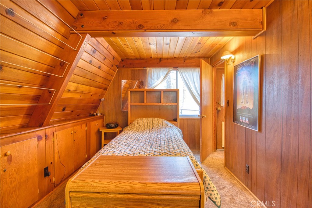 6253 Cardinal Road Wrightwood, CA 92397 - Photo 17 of 49