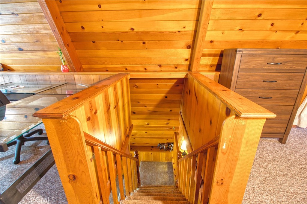 6253 Cardinal Road Wrightwood, CA 92397 - Photo 27 of 49