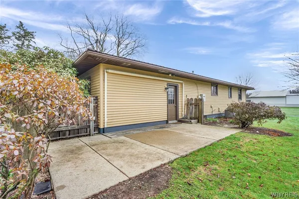 $299,900 | 12869 Meyers Road, Chaffee, NY 14030