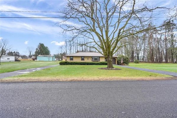 $299,900 | 12869 Meyers Road, Chaffee, NY 14030