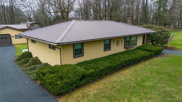 $299,900 | 12869 Meyers Road, Chaffee, NY 14030