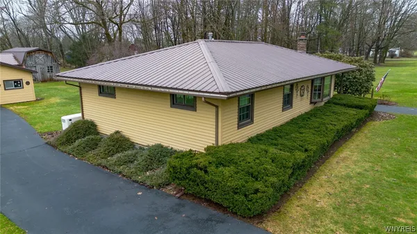 $299,900 | 12869 Meyers Road, Chaffee, NY 14030