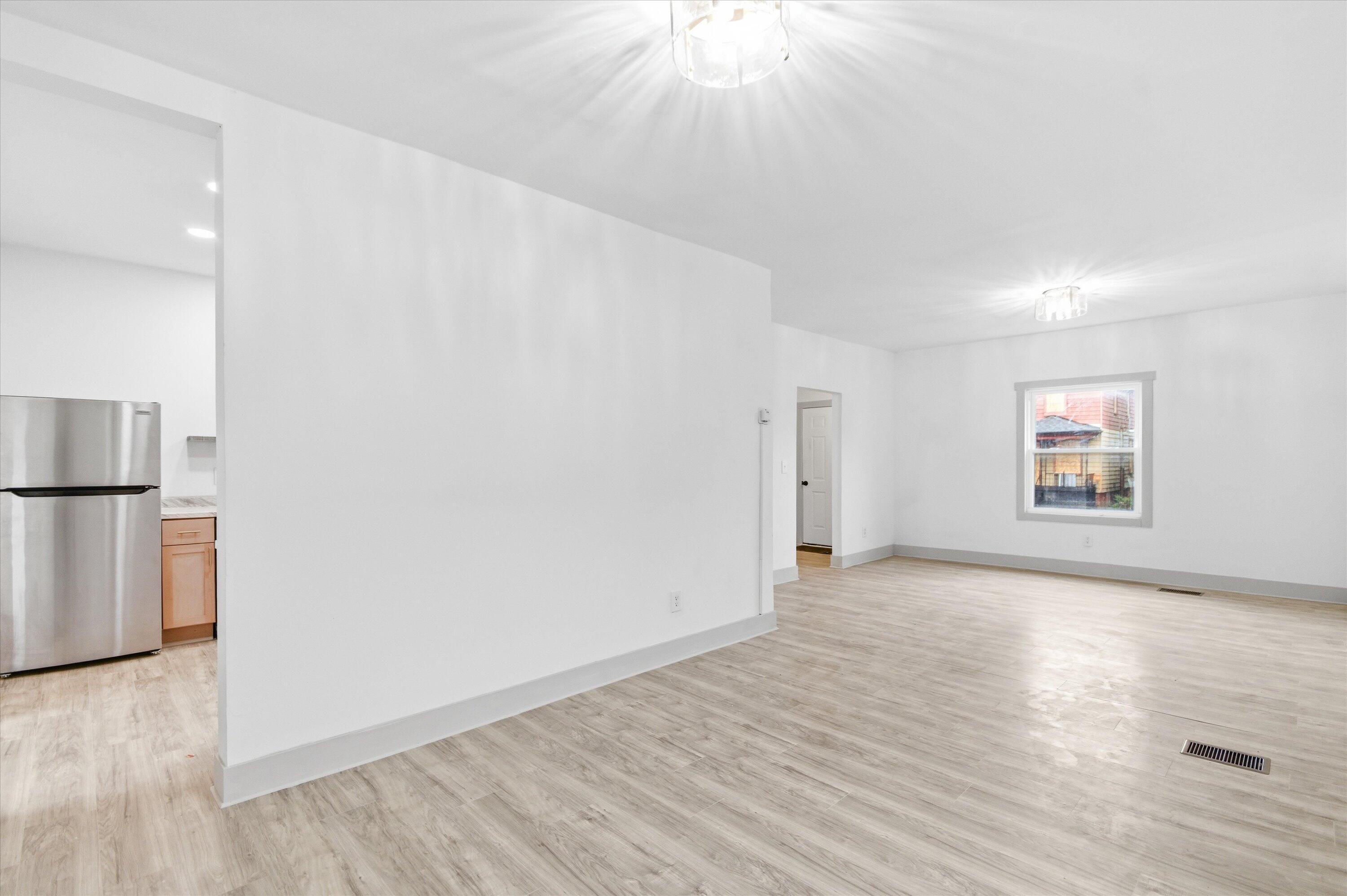 2708 Hooker Street Detroit, MI 48208 - Photo 12 of 29 15-15