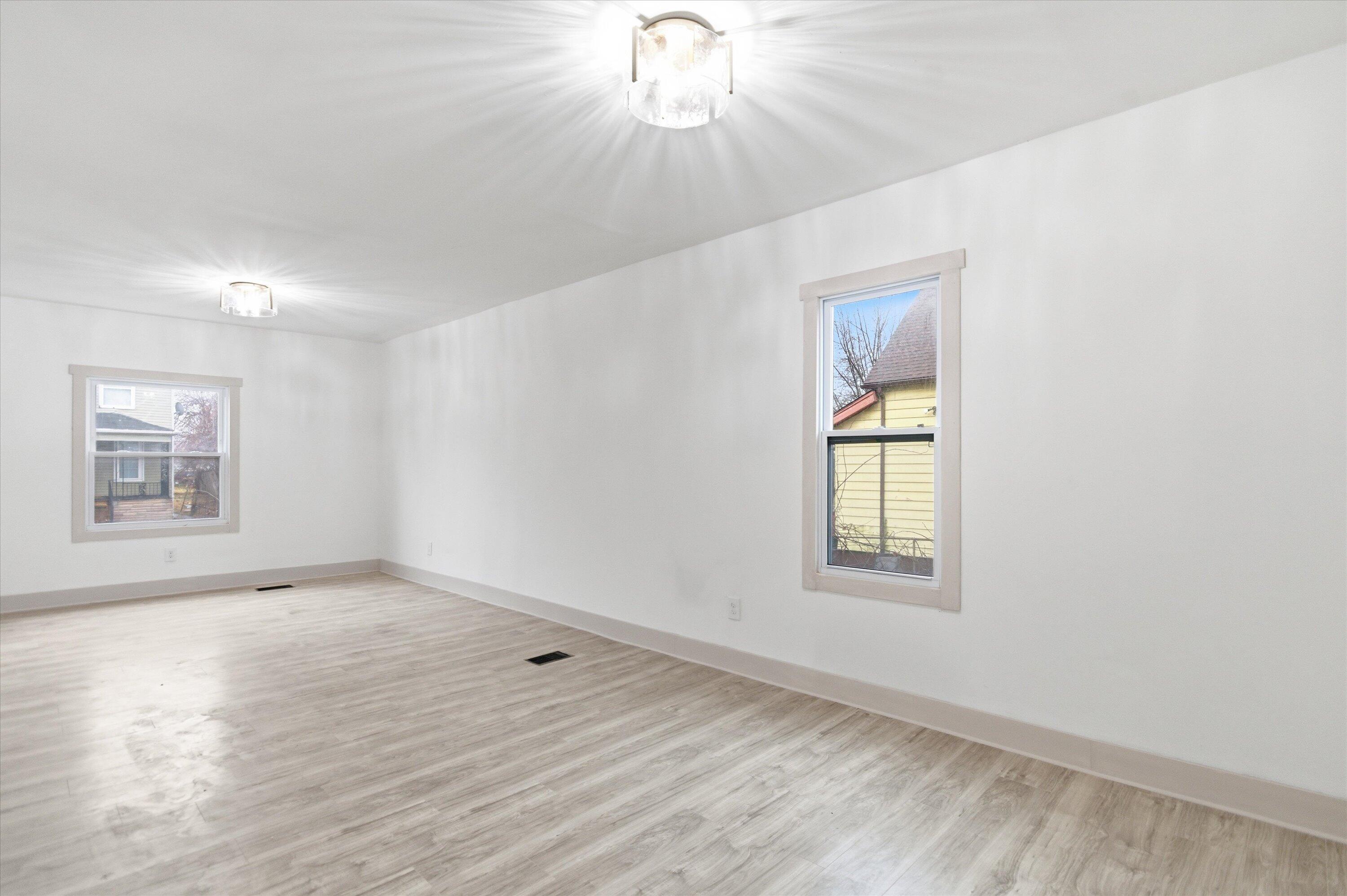 2708 Hooker Street Detroit, MI 48208 - Photo 13 of 29 16-16