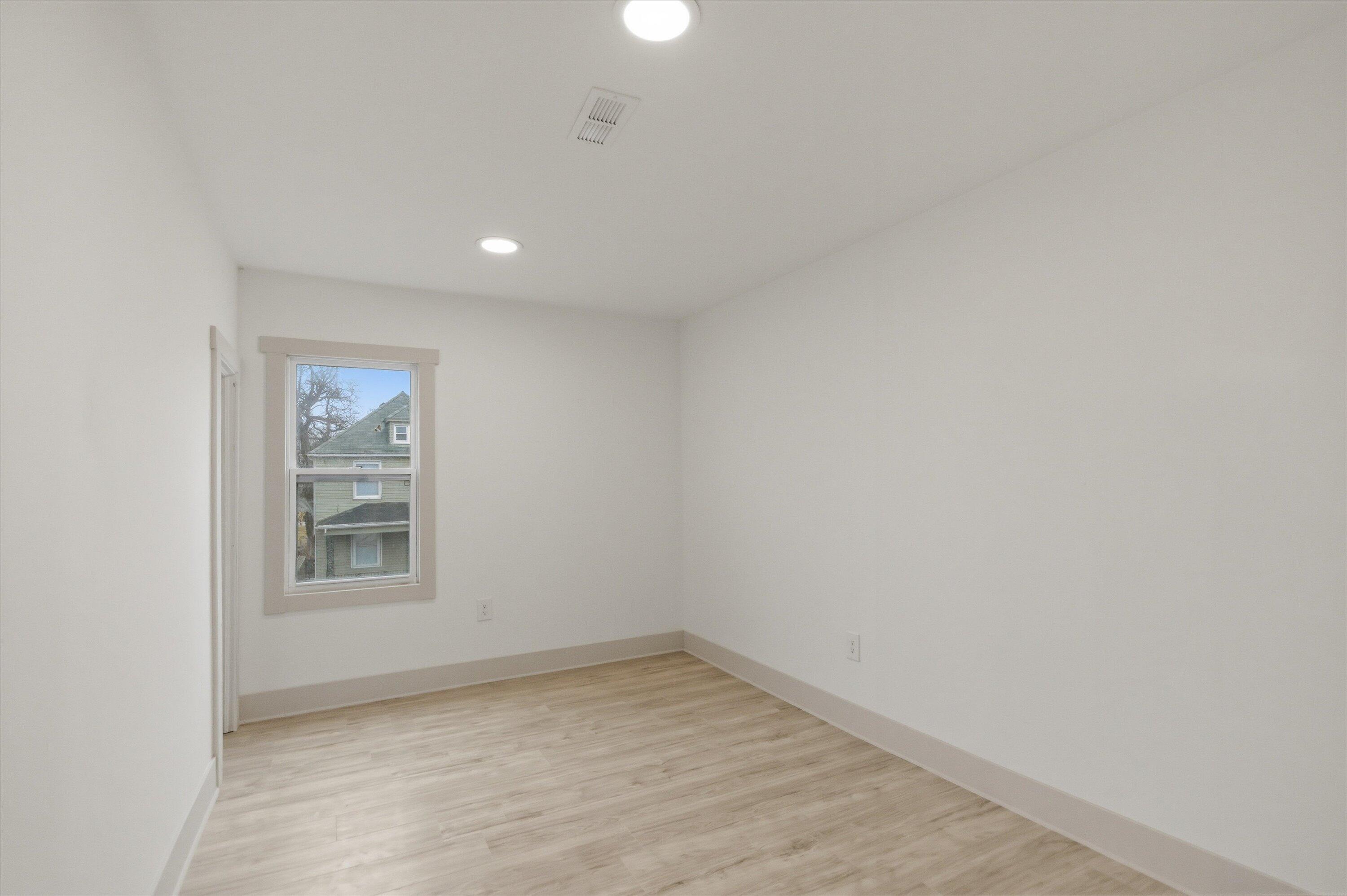 2708 Hooker Street Detroit, MI 48208 - Photo 19 of 29 22-22