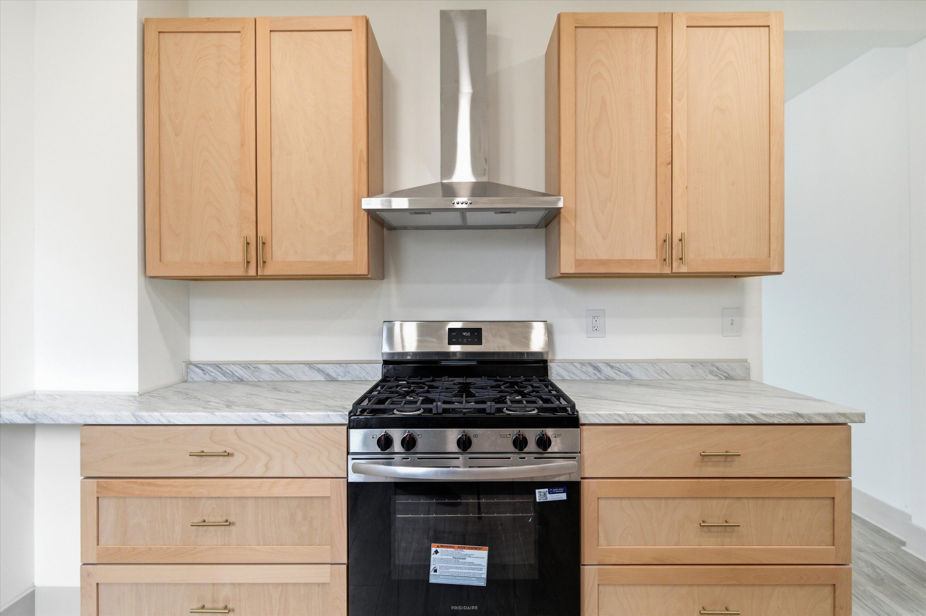 2708 Hooker Street Detroit, MI 48208 - Photo 6 of 29 09-09