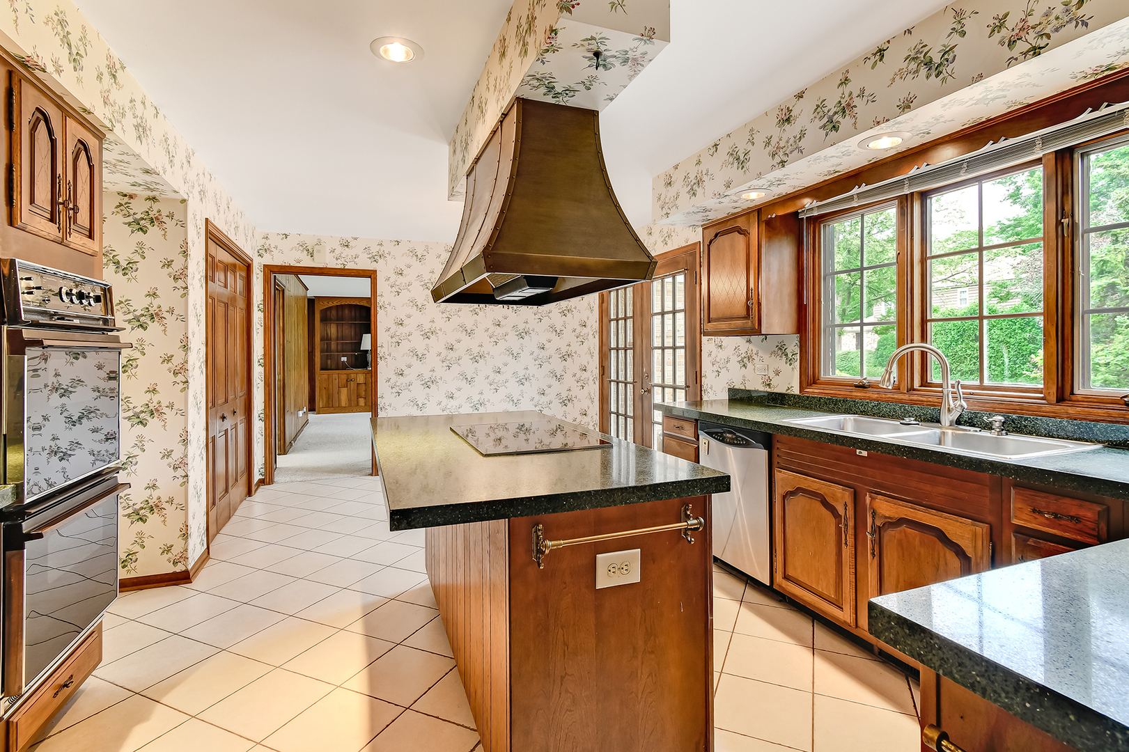 129 Carriage Way Drive Burr Ridge, IL 60527 - Photo 11 of 28