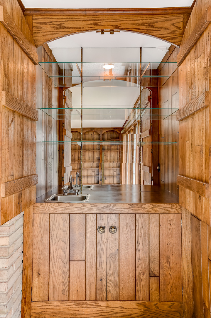 129 Carriage Way Drive Burr Ridge, IL 60527 - Photo 15 of 28