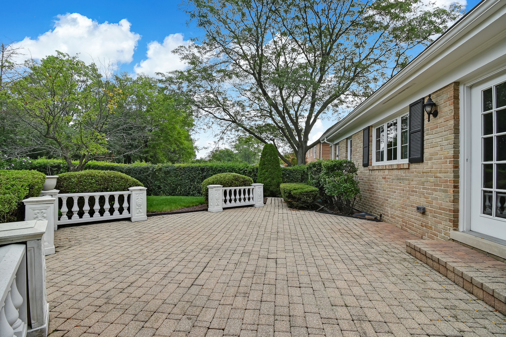 129 Carriage Way Drive Burr Ridge, IL 60527 - Photo 23 of 28