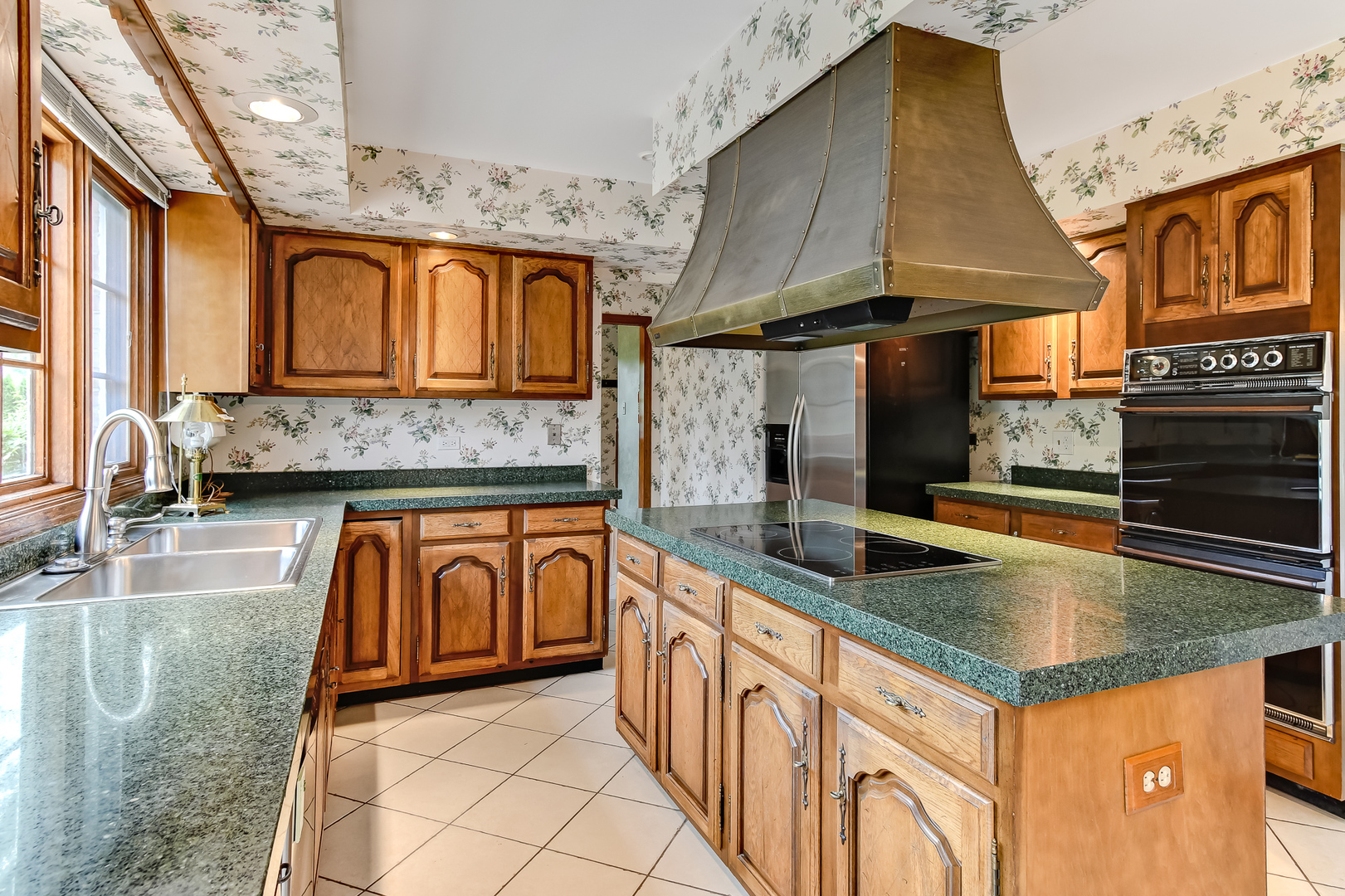 129 Carriage Way Drive Burr Ridge, IL 60527 - Photo 10 of 28