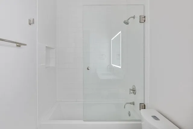 $950,000 | 13410 Galleria Circle, Austin, TX 78738