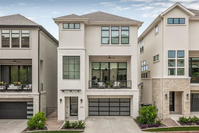$950,000 | 13410 Galleria Circle, Austin, TX 78738
