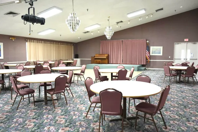 $2,200 | 3154 Via Poinciana, Unit 412, Lake Worth, FL 33467