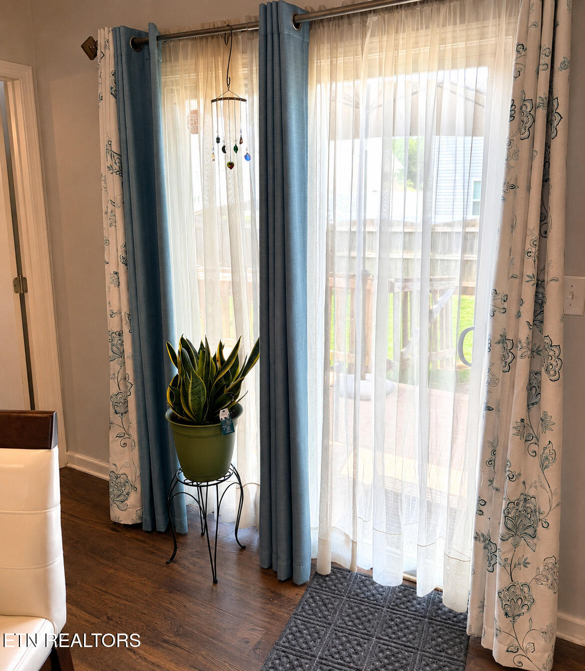 9443 Avian Forest Lane Heiskell, TN 37754 - Photo 27 of 28 Aestheti Space Dining