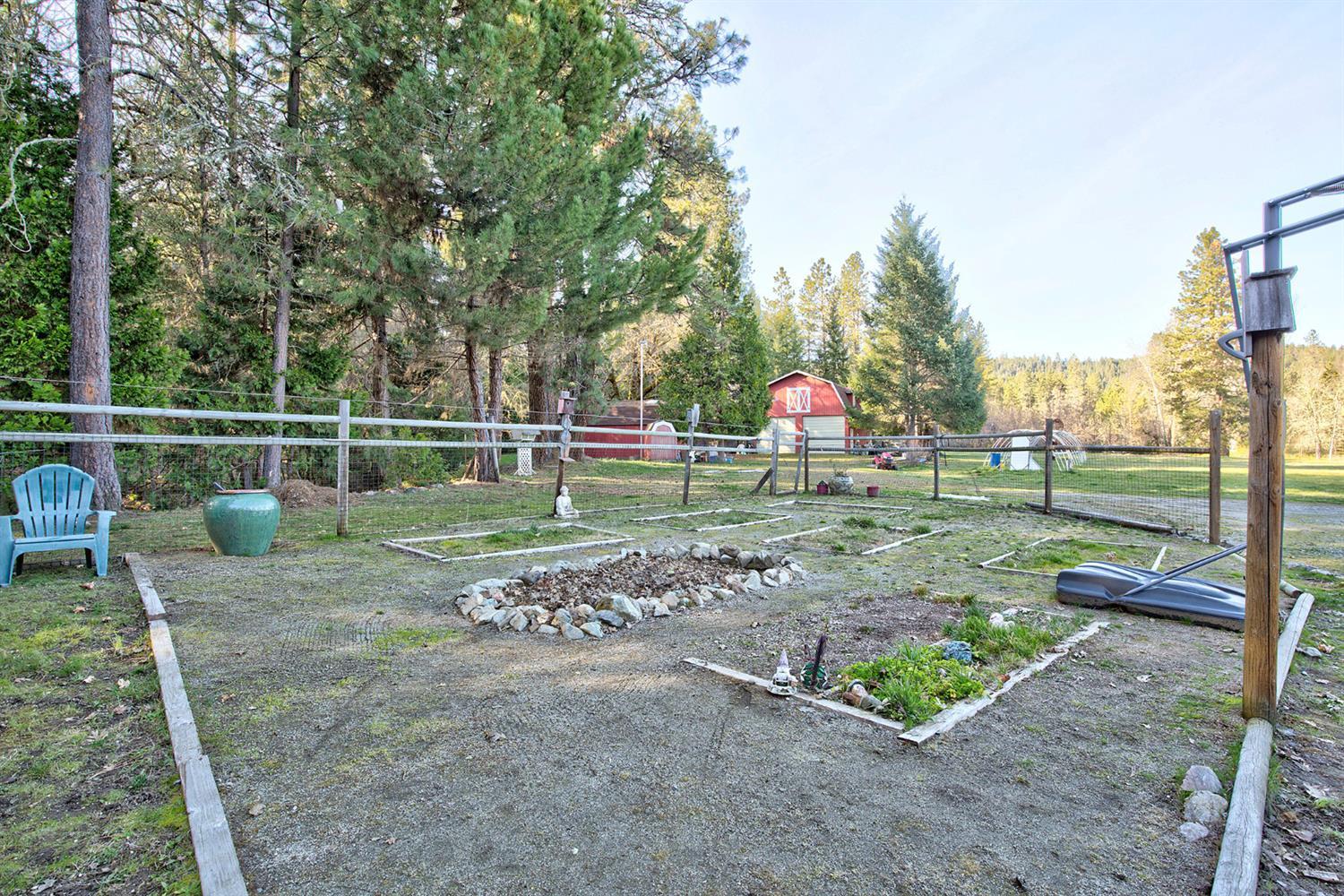 1800 Cedar Flat Road Williams, OR 97544 - Photo 25 of 31 Additional Photo