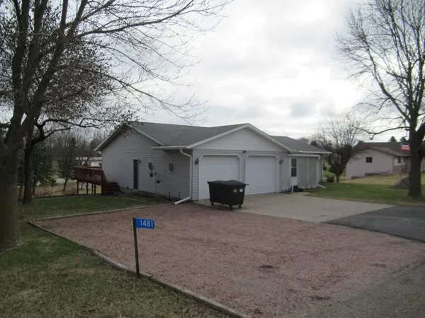 $525,000 | 1481 115th Street, Luverne, MN 56156