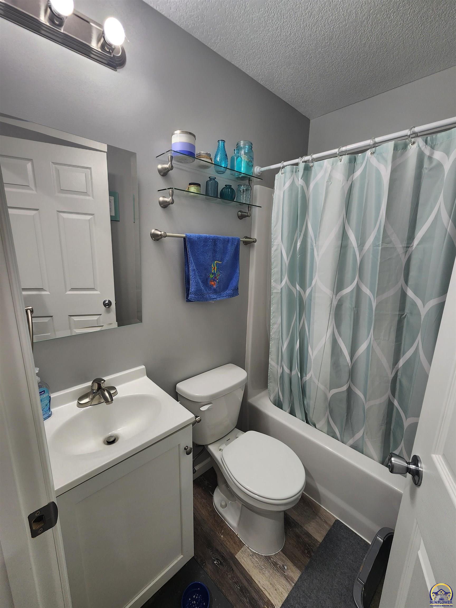 901 Riverside Court Emporia, KS 66801 - Photo 28 of 39