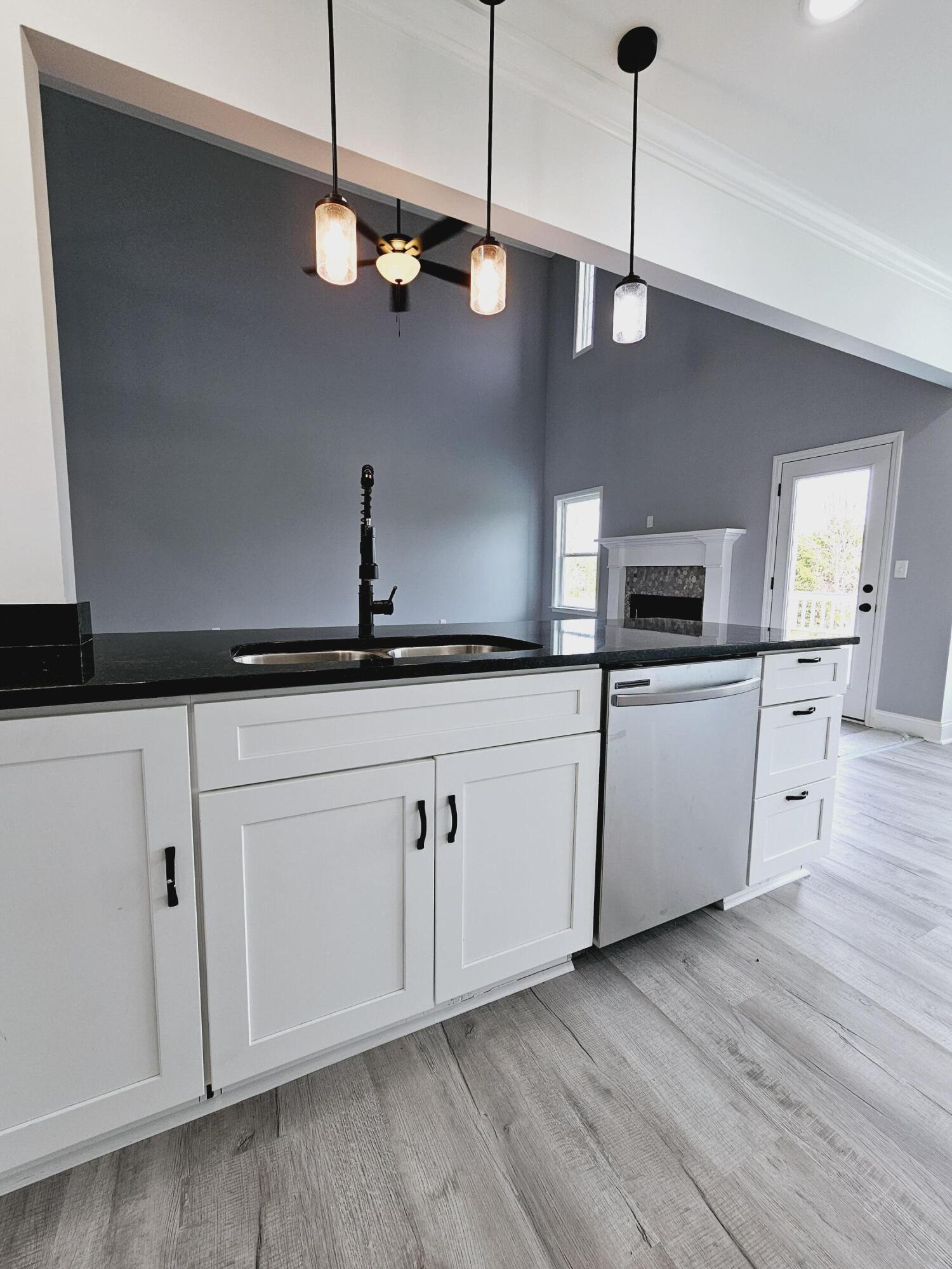 2404 Jenkins Road Chattanooga, TN 37421 - Photo 19 of 31 20240325_163618