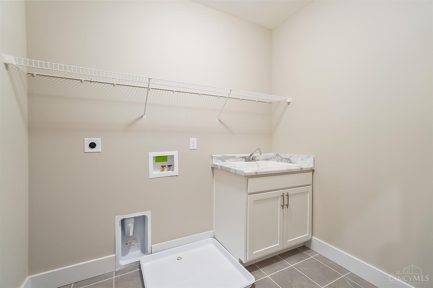 5440 Cooper Road Blue Ash, OH 45242 - Photo 23 of 54