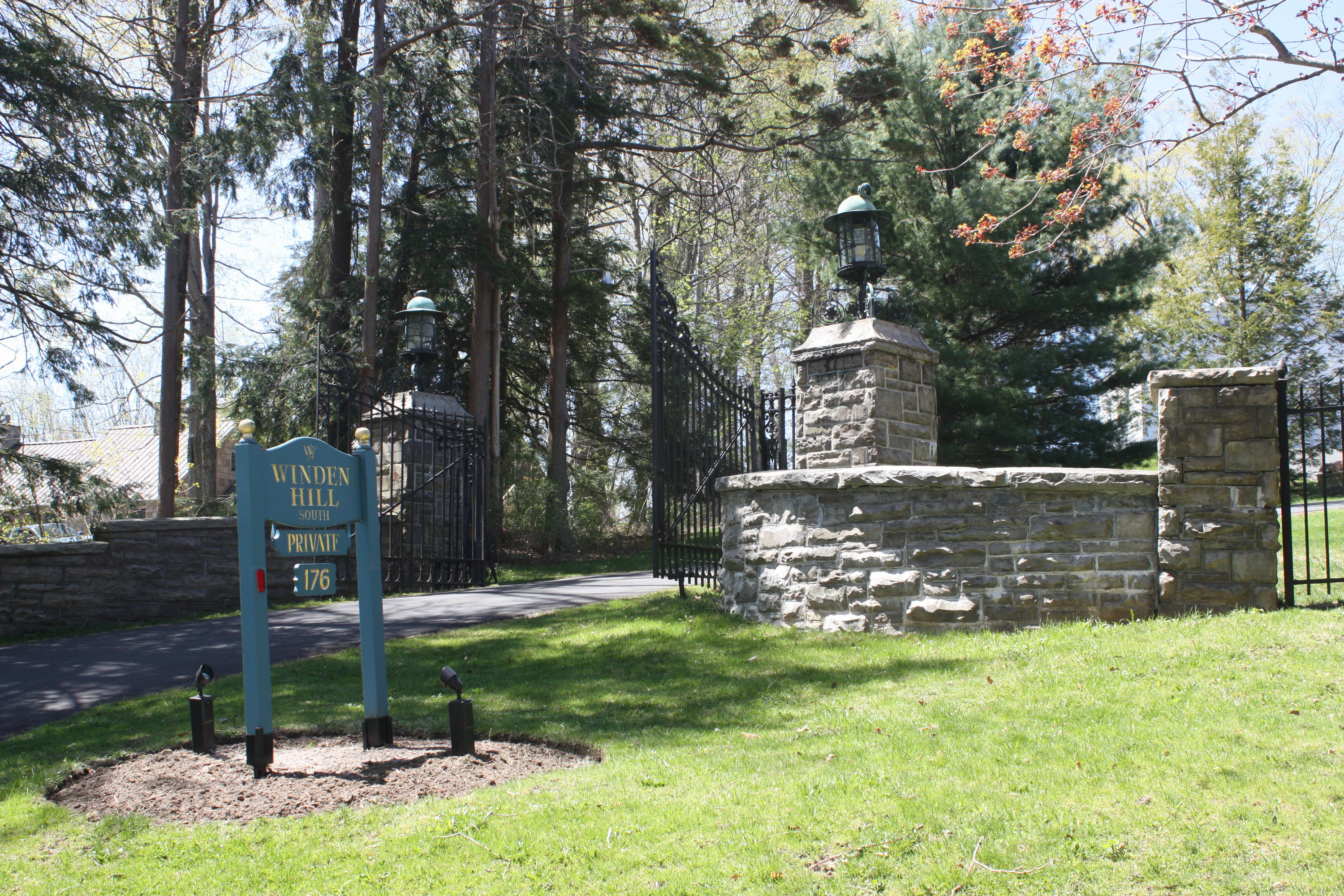 200 Stockbridge Road Stockbridge, MA 01262 - Photo 6 of 24 Entrance
