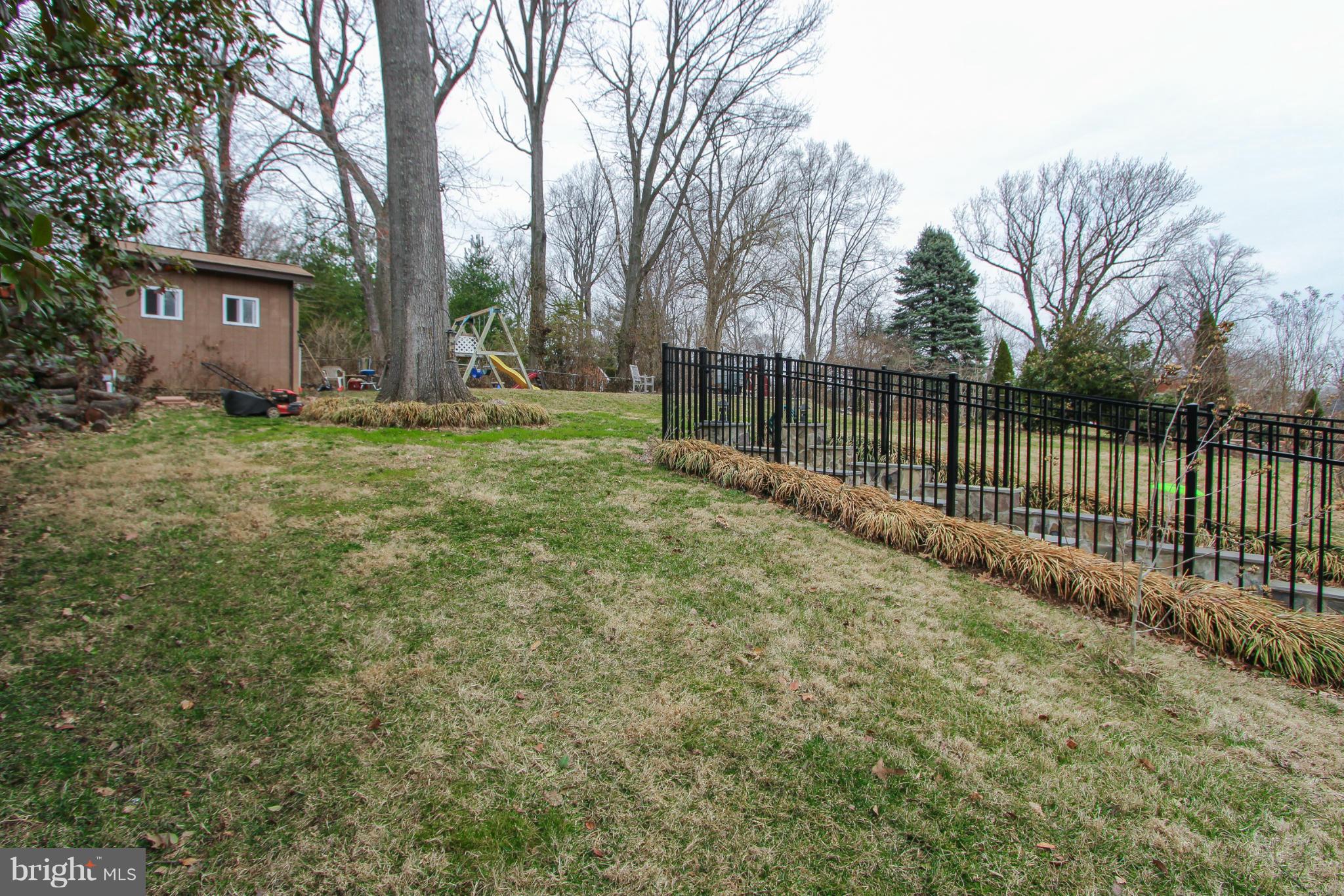 7408 Axton Street Springfield, VA 22151 - Photo 25 of 30 Exterior (Rear)