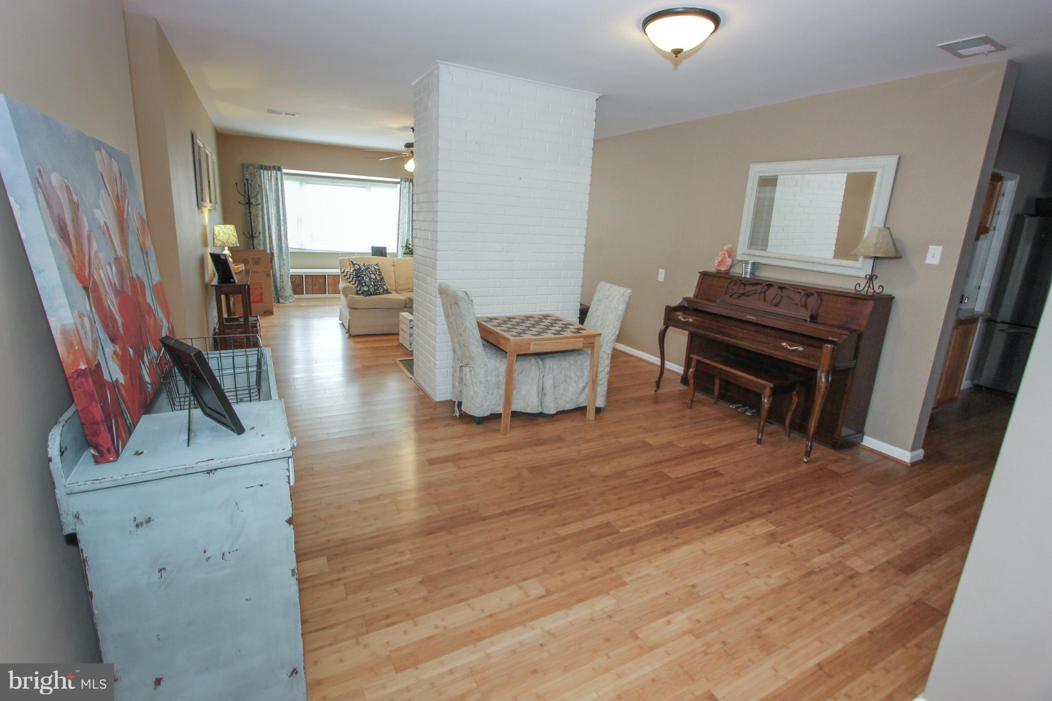 7408 Axton Street Springfield, VA 22151 - Photo 5 of 30 Interior (General)