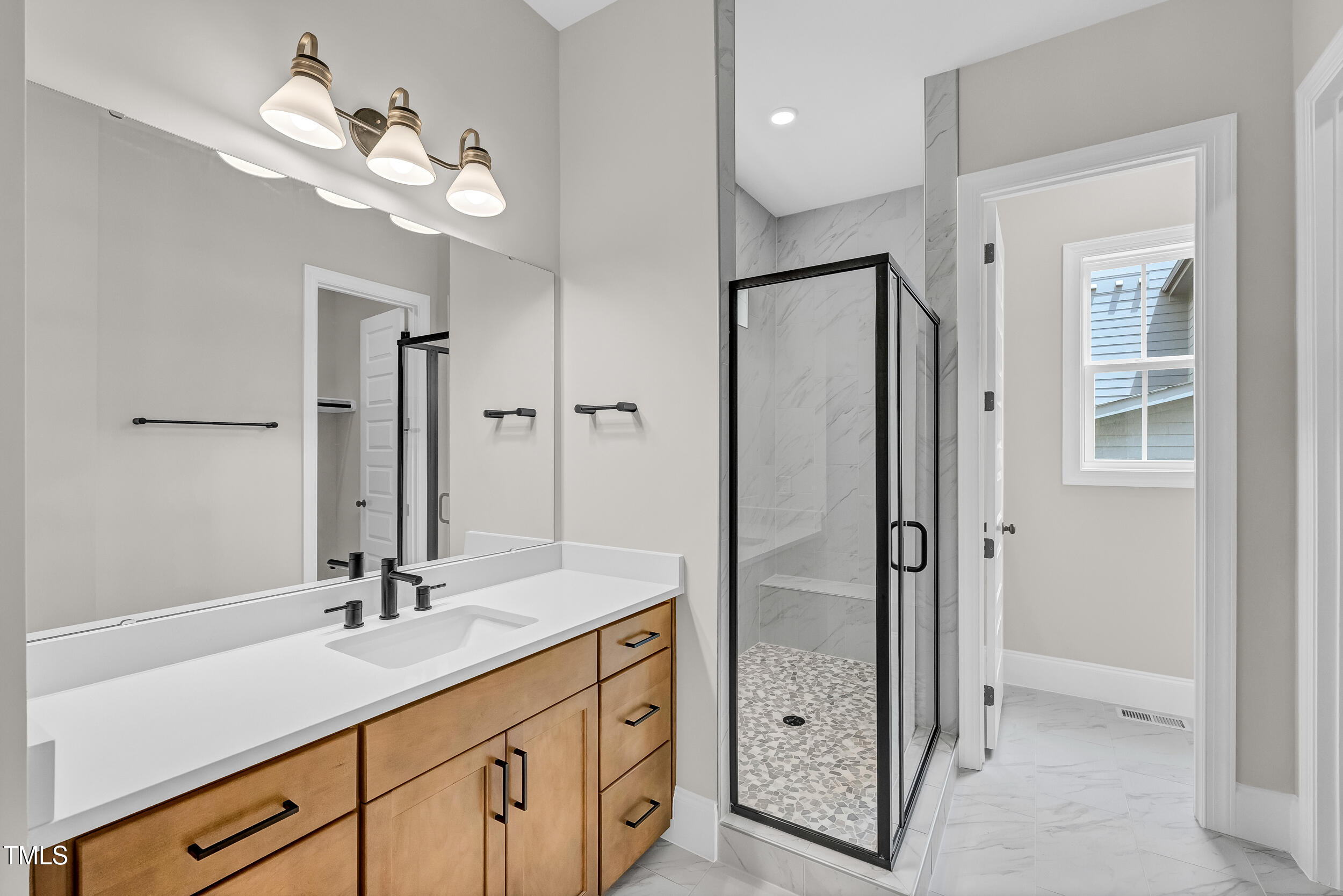 12912 Grey Willow Drive Raleigh, NC 27613 - Photo 24 of 49 22_12912willowgreydr-interior-18
