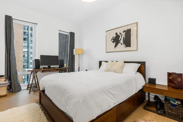 $9,999 | 15 West 61st Street, Unit 5D | Upper West Side