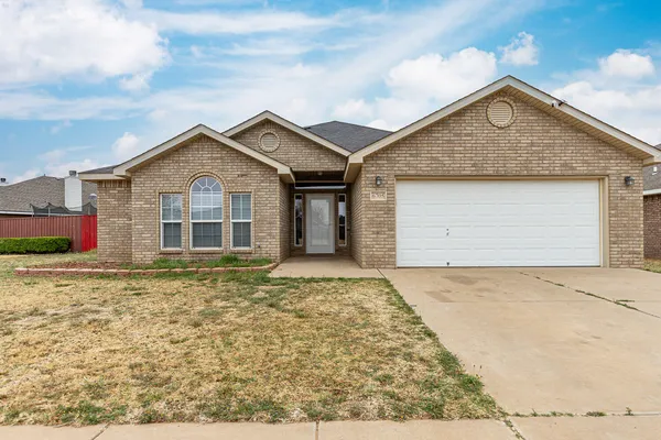 $2,100 | 6705 91st Place, Lubbock, TX 79424