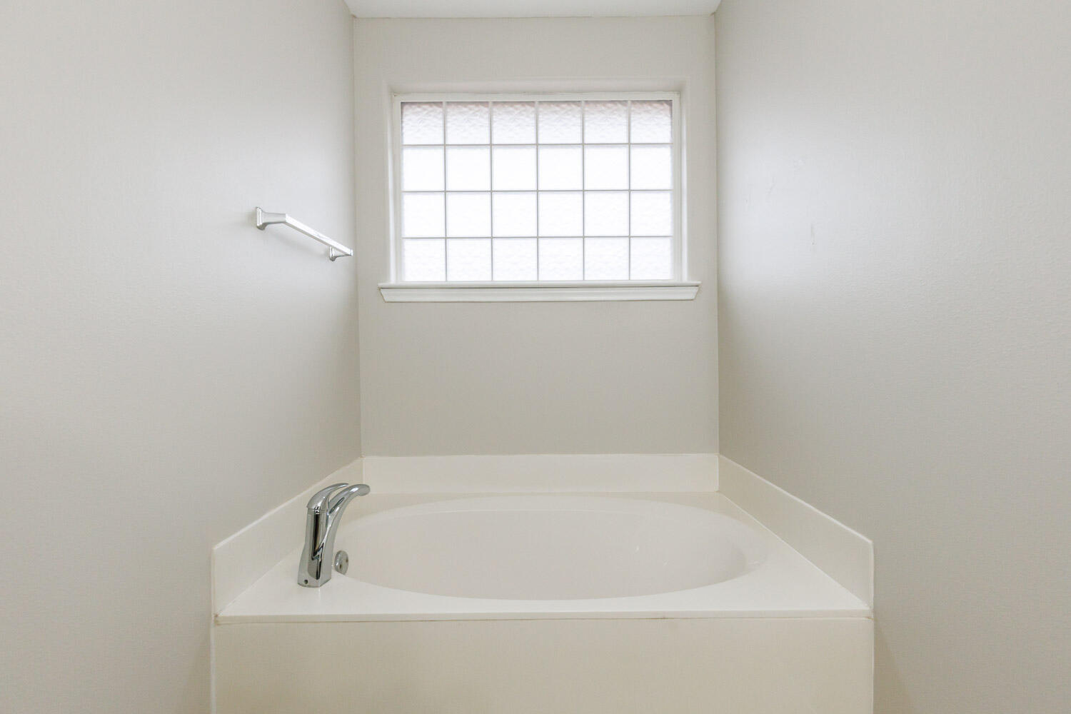 6705 91st Place Lubbock, TX 79424 - Photo 12 of 17 6705 91st Pl-38