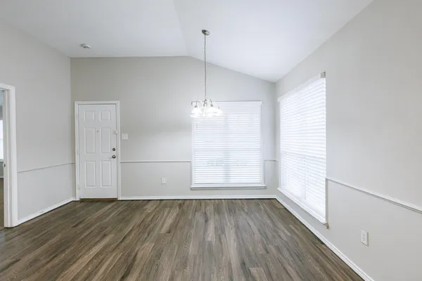 $2,100 | 6705 91st Place, Lubbock, TX 79424