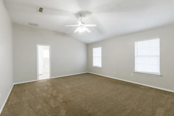 $2,100 | 6705 91st Place, Lubbock, TX 79424
