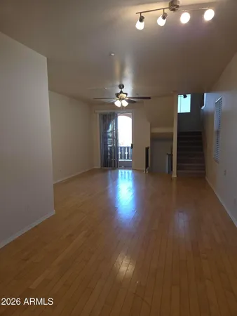 $1,995 | 426 North Oak Street, Gilbert, AZ 85233