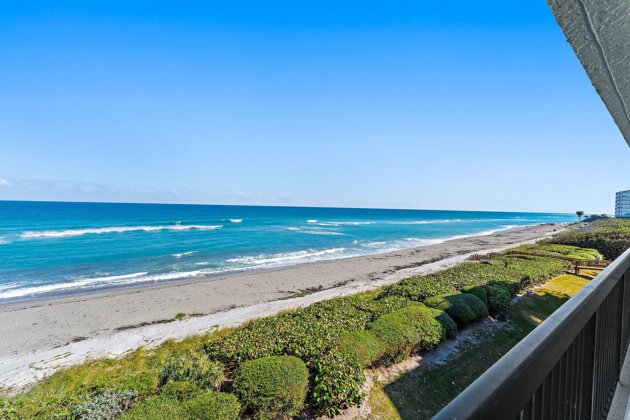 19670 South Beach Road, Unit C513 Jupiter, FL 33469 - Photo 9 of 73 075-19670BeachRd-C513-Jupiter-SMALL