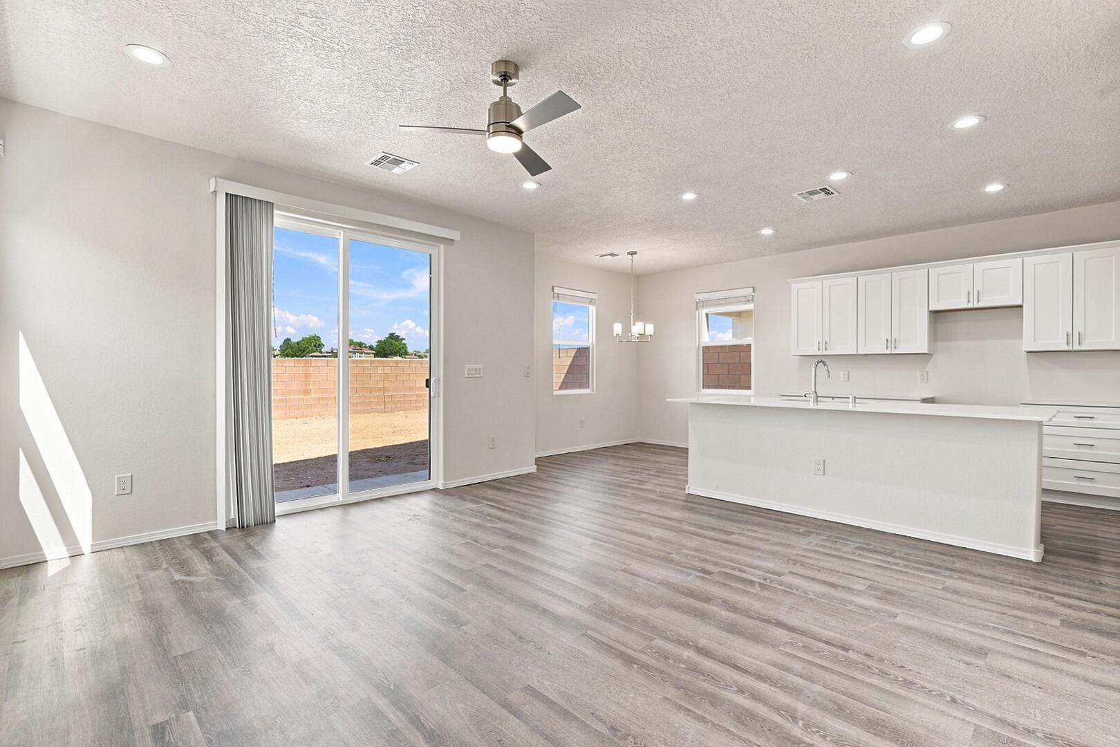 1277 Sage Road Southwest Albuquerque, NM 87121 - Photo 15 of 19 Gallery Image 15