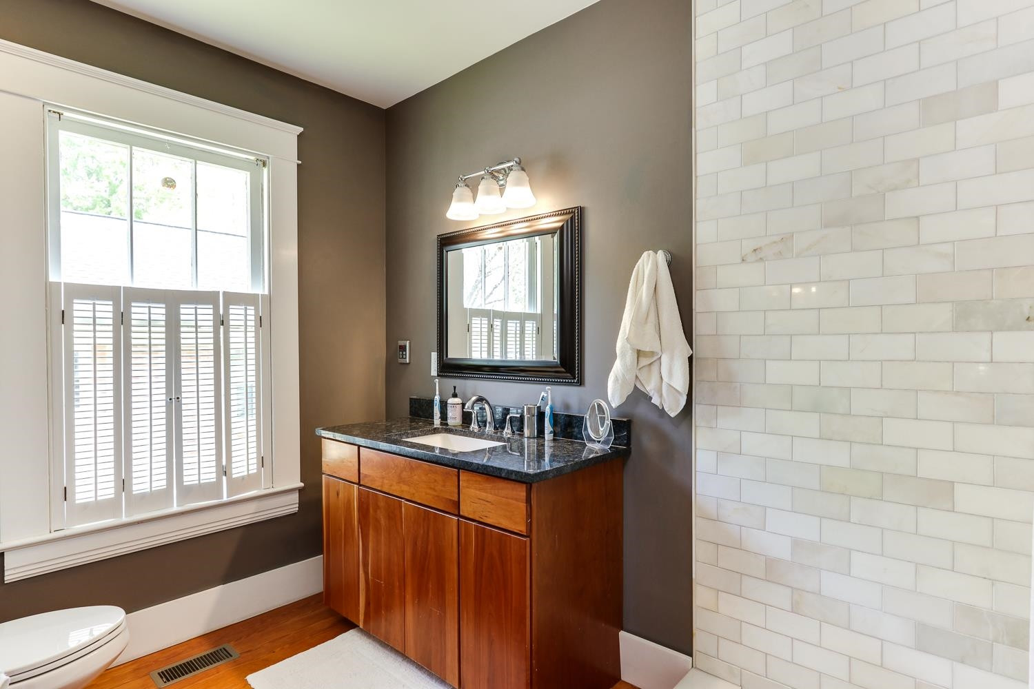 211 Grand Avenue Raleigh, NC 27606 - Photo 17 of 29 Photo 17