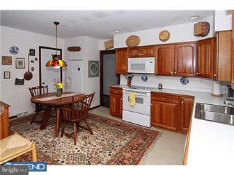 460 Woodhaven Road West Chester, PA 19382 - Photo 4 of 12 Gallery Image 4