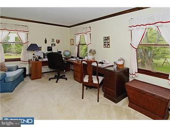 460 Woodhaven Road West Chester, PA 19382 - Photo 5 of 12 Gallery Image 5