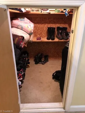 $2,300 | 6300 High View Road, Greensboro, NC 27410