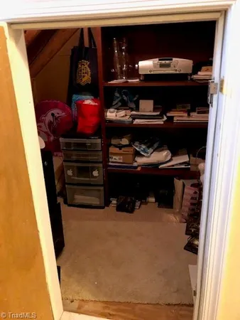 $2,300 | 6300 High View Road, Greensboro, NC 27410