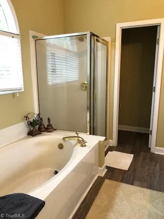 $2,300 | 6300 High View Road, Greensboro, NC 27410