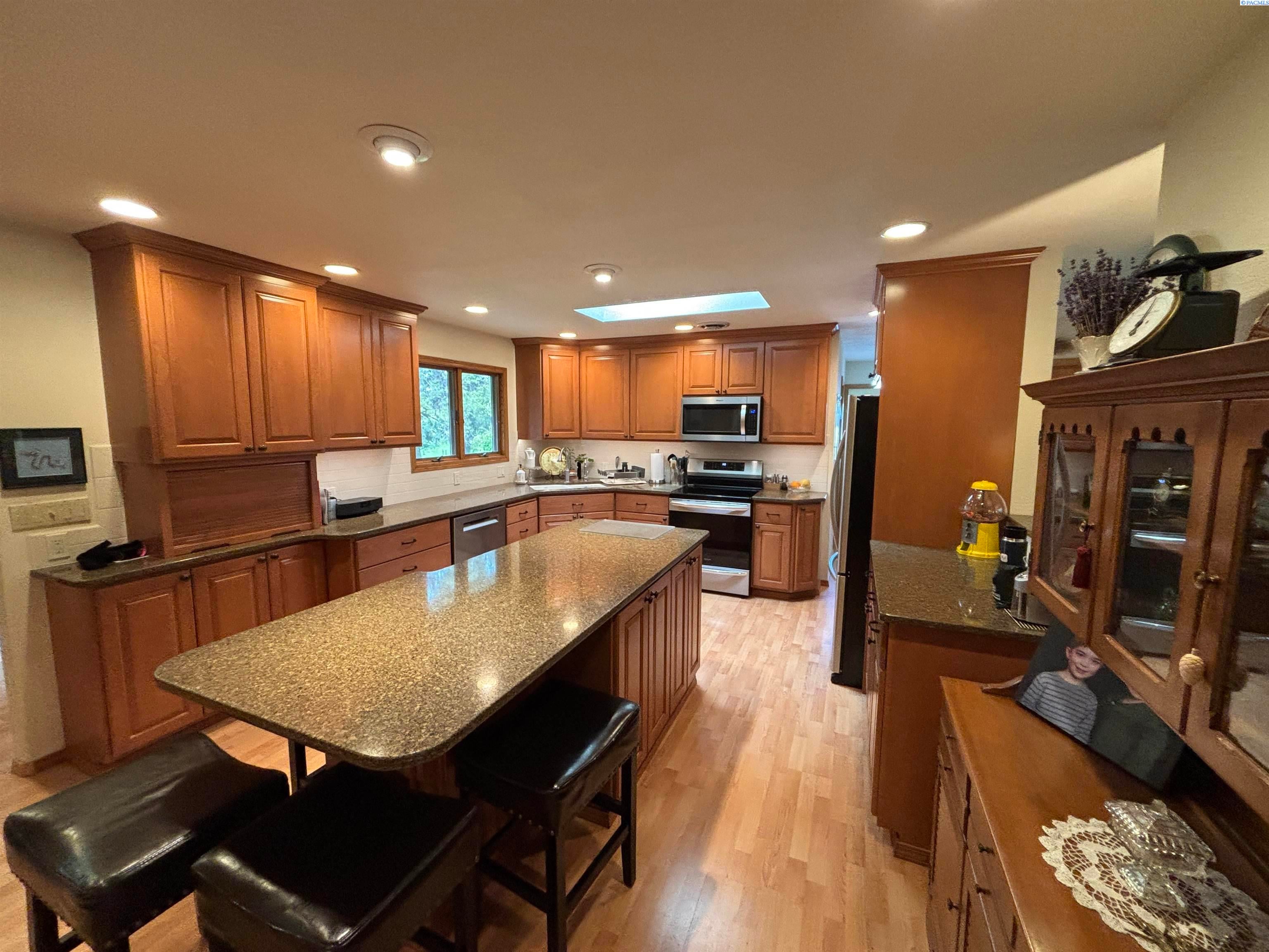 2783 Old Moscow Road Pullman, WA 99163 - Photo 8 of 12 Gallery Image 8